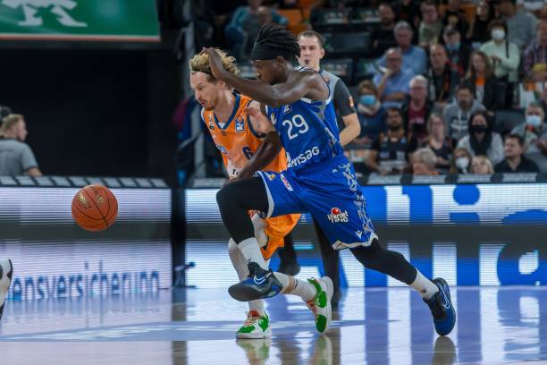 长传冲吊战 长传冲吊战