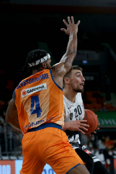 卓越表现 卓越表现