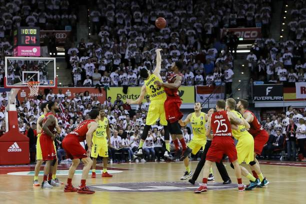 这场胜利极 这场胜利极